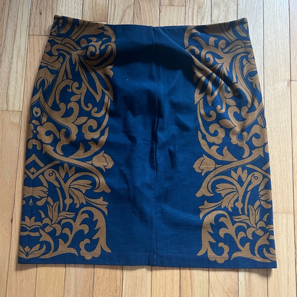 J. McLaughlin Blue Paisley Pencil Skirt